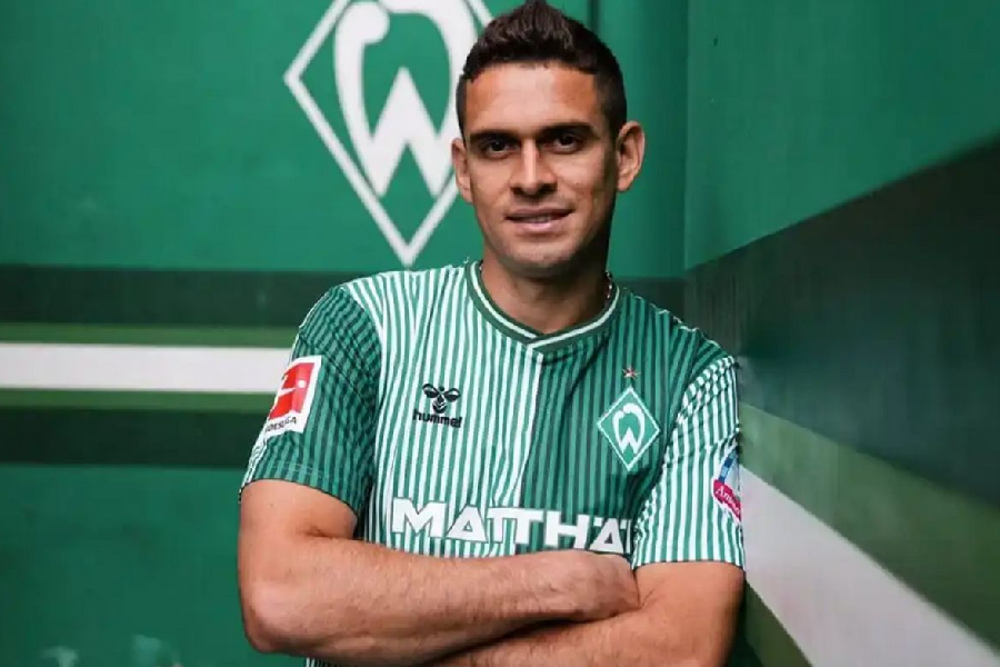 Santos Borré tem quatro gols em 13 jogos pelo Bremen na temporada - Werder Bremen/Divulgação