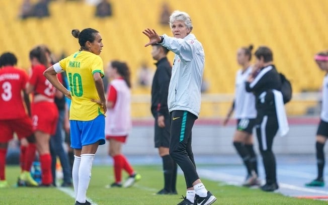 Marta critica Pia Sundhage e diz que jogou fora de posição na Seleção