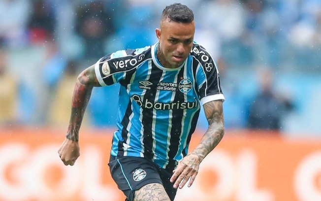Luan ‘descarta’ folga e antecipa retorno aos treinos no Grêmio