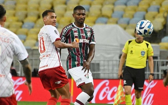 Com lesão de Nino, Marlon ganha chance de se firmar no Fluminense
