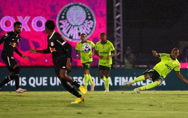 Abel Ferreira mira na Libertadores e volta a ‘cravar’ campeão brasileiro
