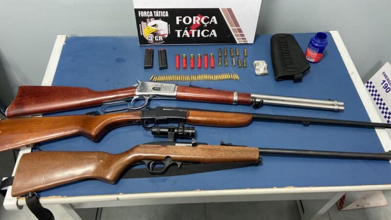 Suspeito é preso em flagrante pela Força Tática por porte ilegal de armas de fogo em Sinop