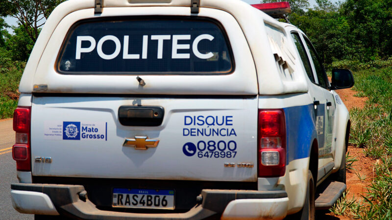 Caminhoneiro morre ao bater em barranco e ser arremessado no Nortão