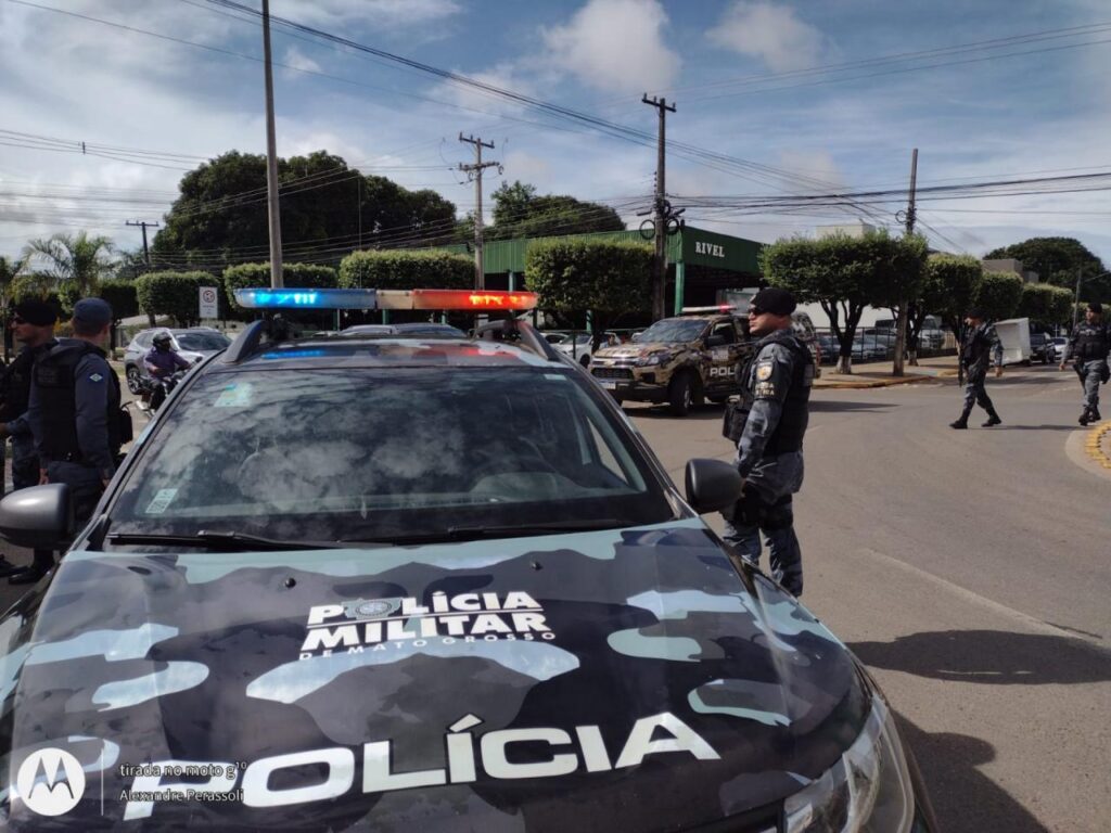 Adolescente é preso furtando cigarros eletrônicos e fone de ouvido no centro de Sorriso