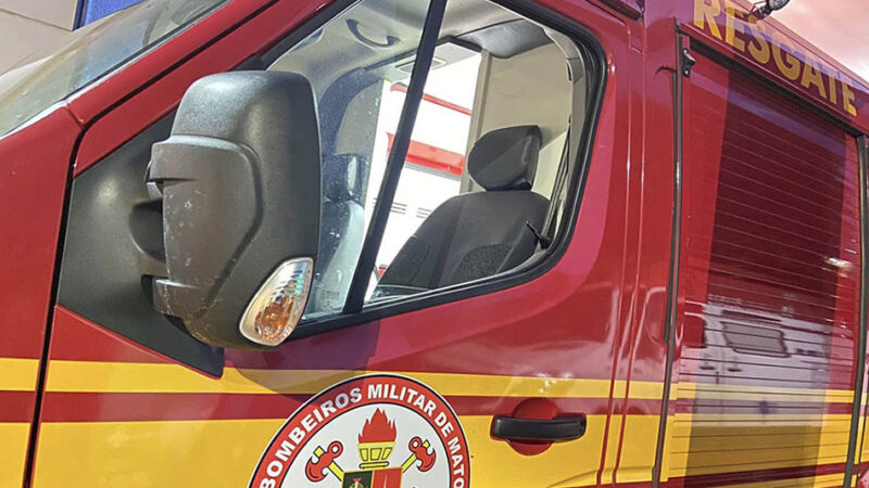 Motorista desvia de carreta, perde o controle e capota em rodovia no Nortão; casal fica ferido