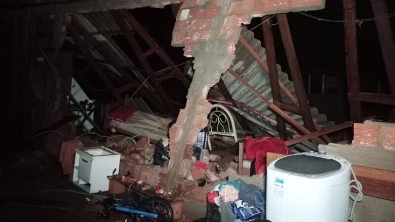 Temporal derruba casa e deixa crianças feridas em Sinop