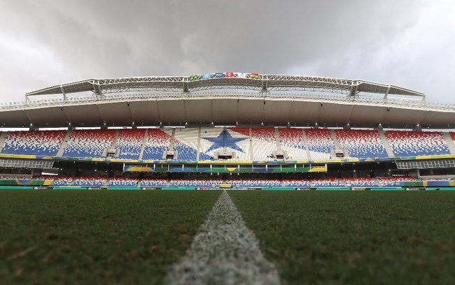 Landim diz que Flamengo estuda jogos em Belém e Manaus no Carioca