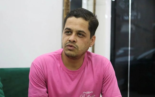 Ex-Malhação vira motorista e sonha voltar à TV: “Dar a volta por cima” Ex-Malhação vira motorista e sonha voltar à TV: “Dar a volta por cima”