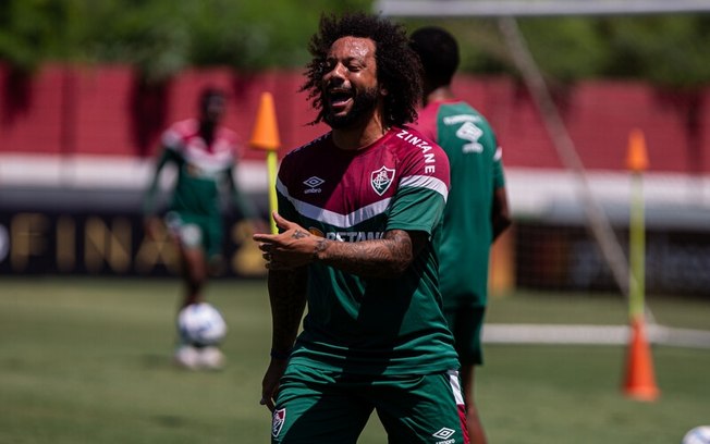Marcelo posta risada, e seguidores apontam zoação com Botafogo