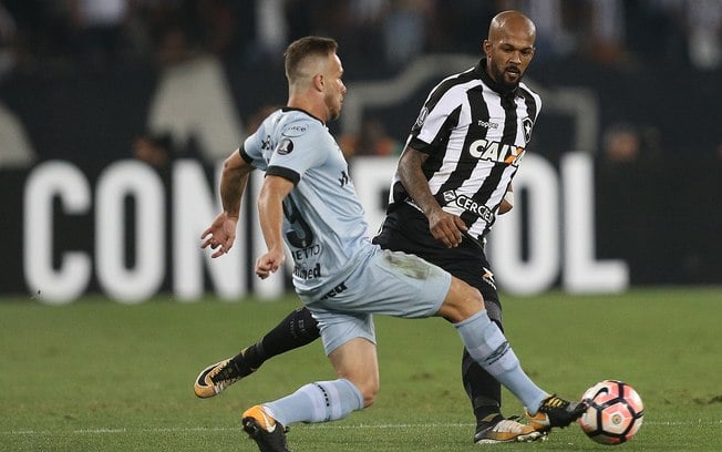 Botafogo assegura retorno à Libertadores após seis anos longe
