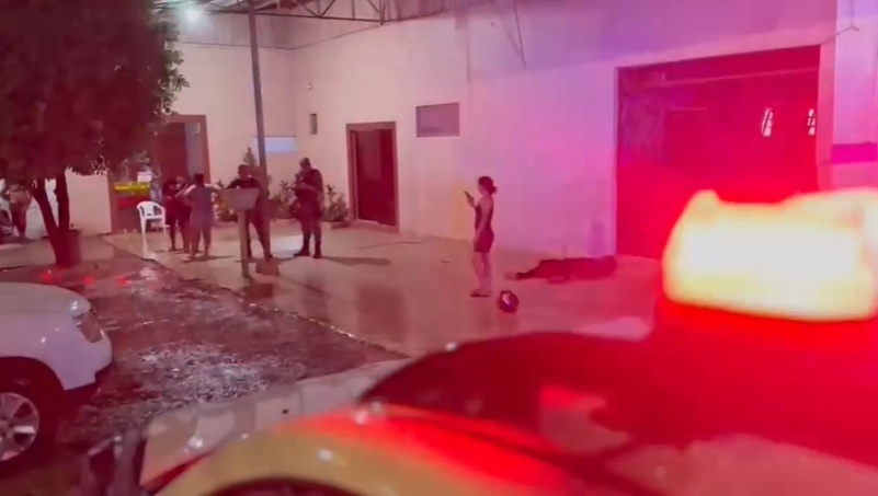 Dono de hotel é assassinado com facada por inquilino após discussão em Peixoto de Azevedo Dono de hotel é assassinado com facada por inquilino após discussão em Peixoto de Azevedo
