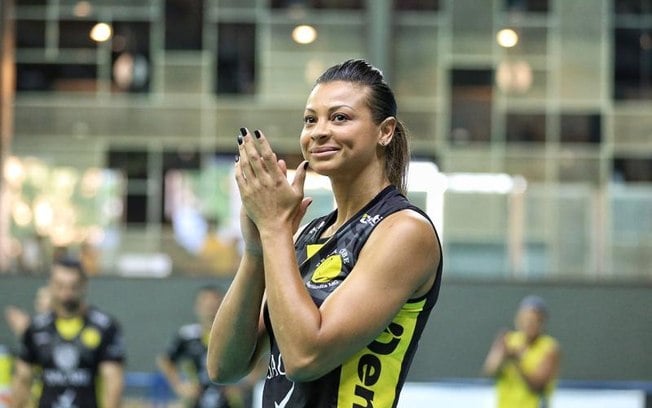 Família de Walewska quer evitar que viúvo recebe parte dos bens