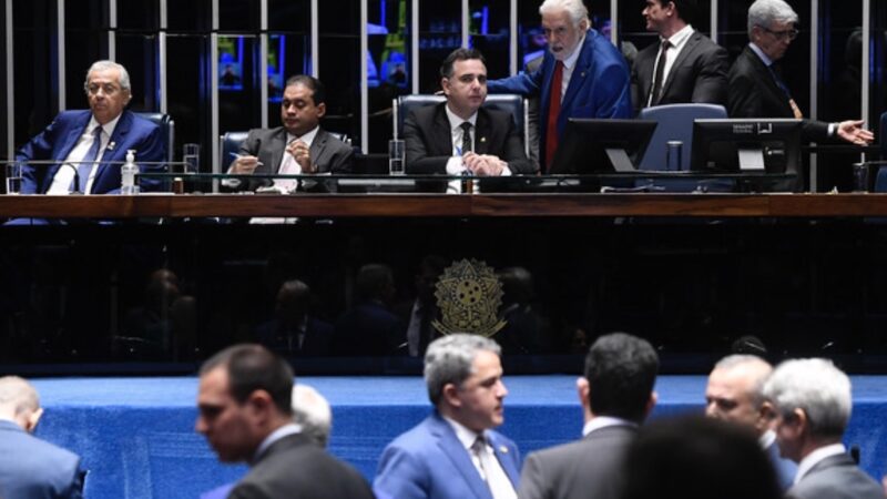 Senado aprova PEC limitando decisões do STF; Jayme e Wellington favoráveis e Carlos Fávaro contrário