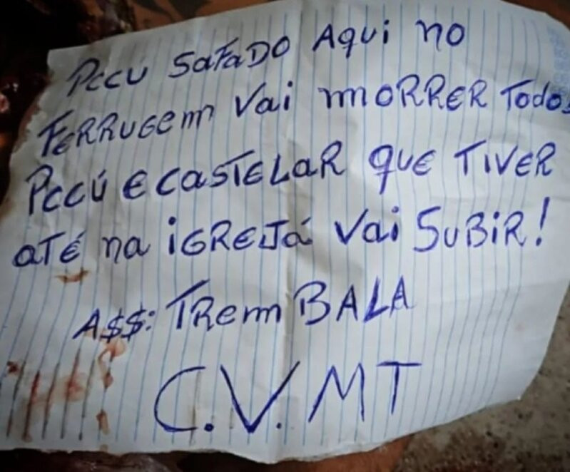 Presidiários são decapitados a mando do CV; recado deixado ameaça grupos rivais Presidiários são decapitados a mando do CV; recado deixado ameaça grupos rivais