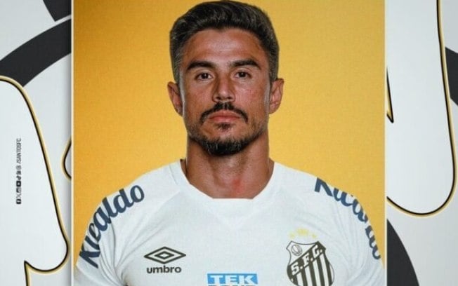 Santos anuncia a contratação do atacante Willian Bigode