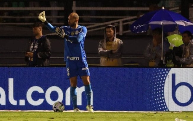 Palmeiras anuncia renovação com Marcelo Lomba