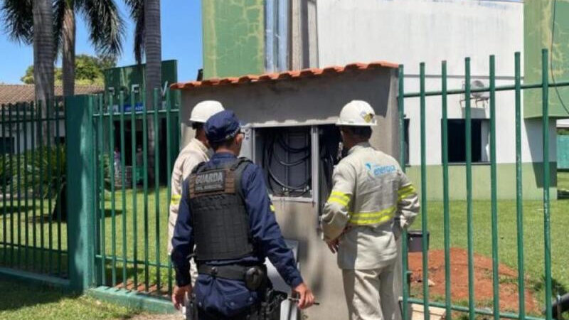 Homem se irrita com demora em atendimento e ateia fogo em posto de saúde em Lucas do Rio Verde