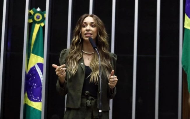 Caso Nicolas srN: deputada Erika Hilton oficia MPF para abrir investigação contra ataques