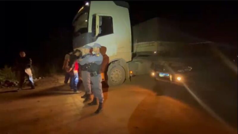 Polícia Militar desarticula quadrilha e recupera carreta roubada em MT