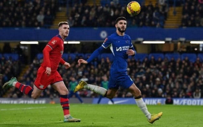 Copa da Inglaterra: Thiago Silva marca na goleada do Chelsea