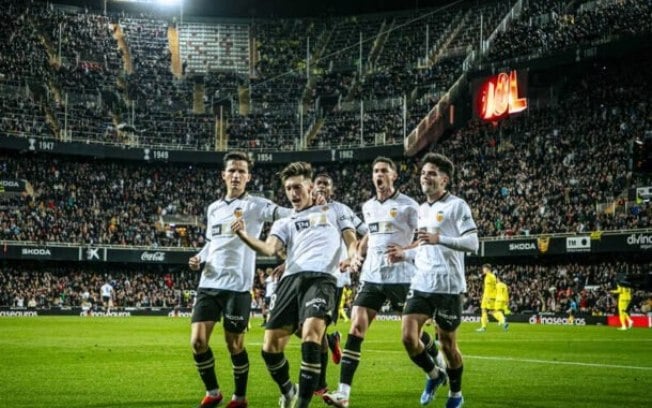 Espanhol: Valencia se impõe em casa e bate o Villarreal