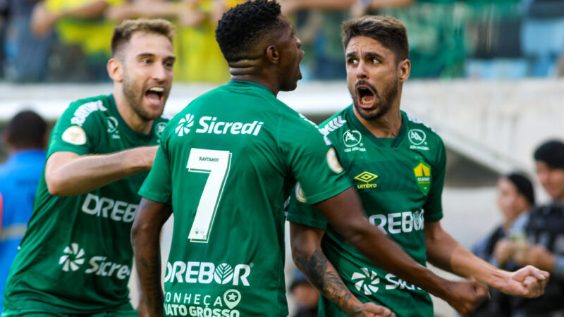 Sicredi e Cuiabá Esporte Clube retomam parceria
