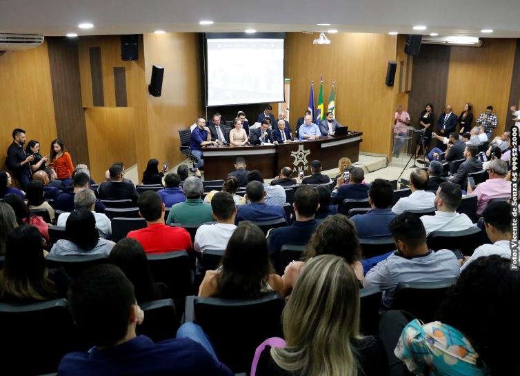 Prefeito de Primavera do Leste assume presidência da AMM com o compromisso de ampliar o atendimento aos municípios