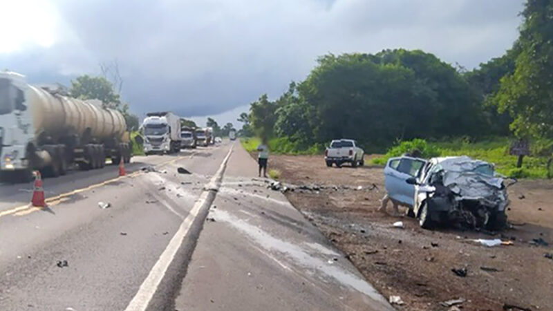 Colisão entre veículos deixa três mortos em rodovia de Mato Grosso