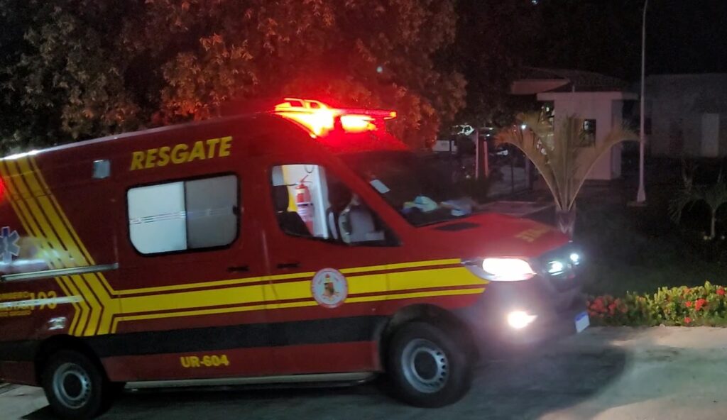 Homem fica ferido após receber descarga elétrica enquanto trabalhava em MT Homem fica ferido após receber descarga elétrica enquanto trabalhava em MT