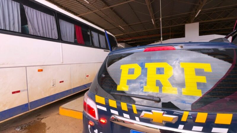 PRF apreende ônibus clandestino em Sorriso pela segunda vez em seis meses