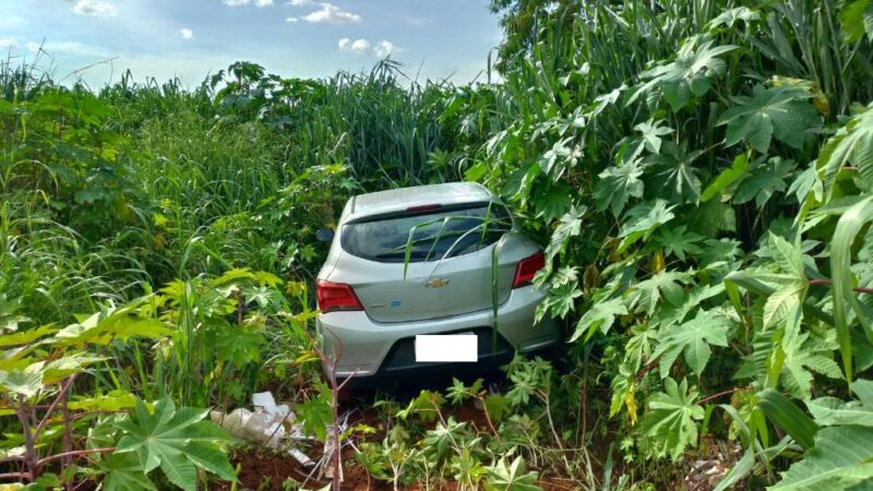 Polícia Civil recupera carro roubado de vendedor de veículos em Lucas do Rio Verde