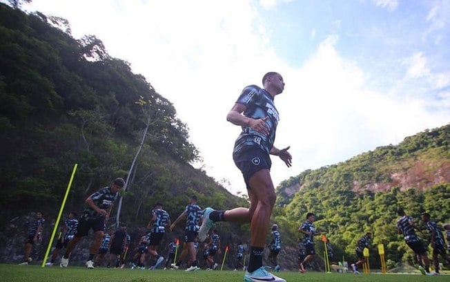 Botafogo entrará em sequência de jogos decisivos para o primeiro semestre