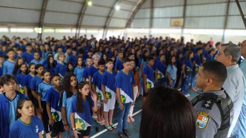 Polícia Militar reforça segurança com Policiamento Comunitário na Escola Estadual Dom Aquino Corrêa em Juruena