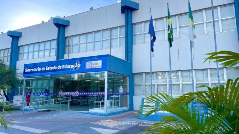Seduc divulga resultado preliminar dos 100 estudantes selecionados para intercâmbio na Inglaterra