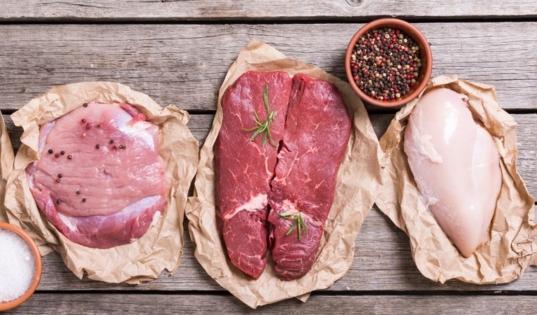 Brasil e Egito fortalecem relações comerciais com “pre-listing” para exportações de carnes