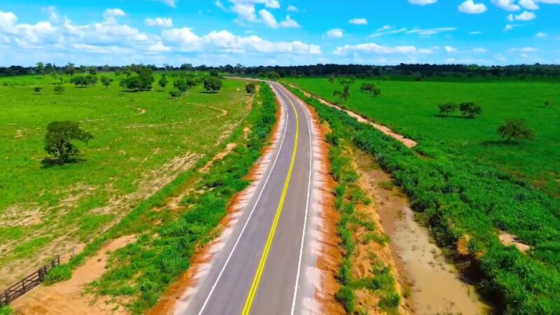 Governo finaliza asfalto da MT-265; “Sonho antigo que se realizou”, afirma prefeito