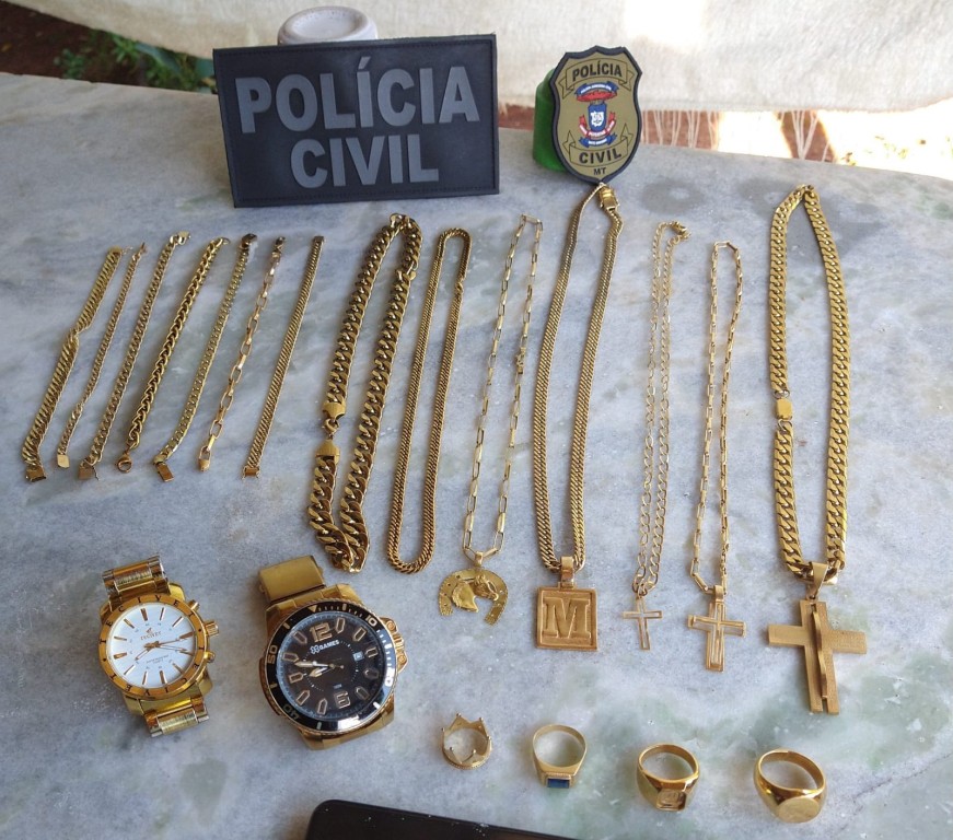 Polícia Civil cumpre mandado de busca e recupera joias roubadas em Barra do Garças