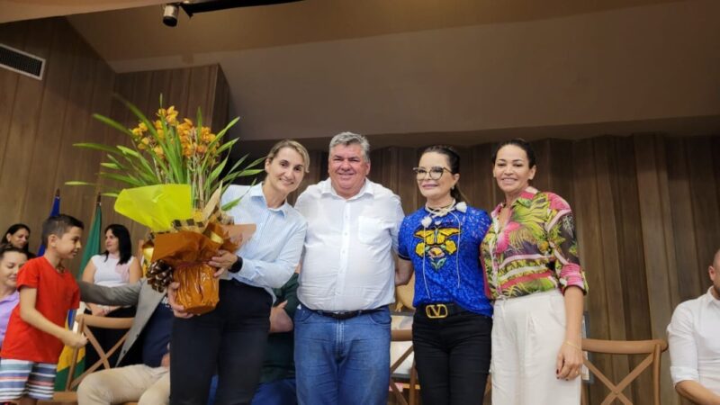 Primeira-dama do Estado visita Barra do Garças e anuncia adesão do município ao Programa SER Família Criança  