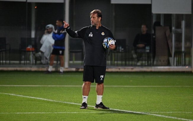 Botafogo caminha para o fim da novela por treinador. Quique ou Martins?