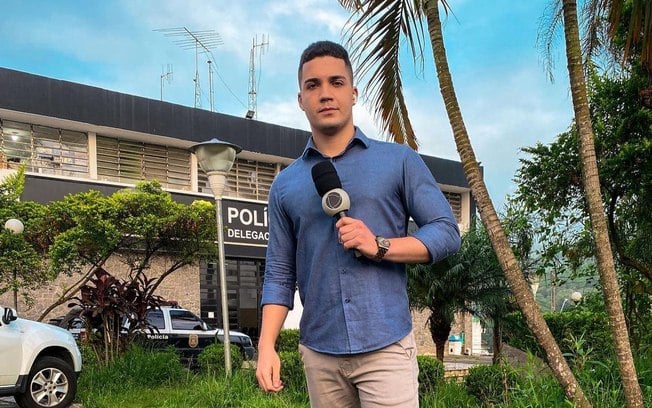 Jornalista da Record é ameaçado ao vivo com pedrada: “Cala a boca”