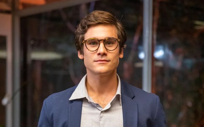 Nicolas Prattes encerra contrato fixo com a Globo após nove anos