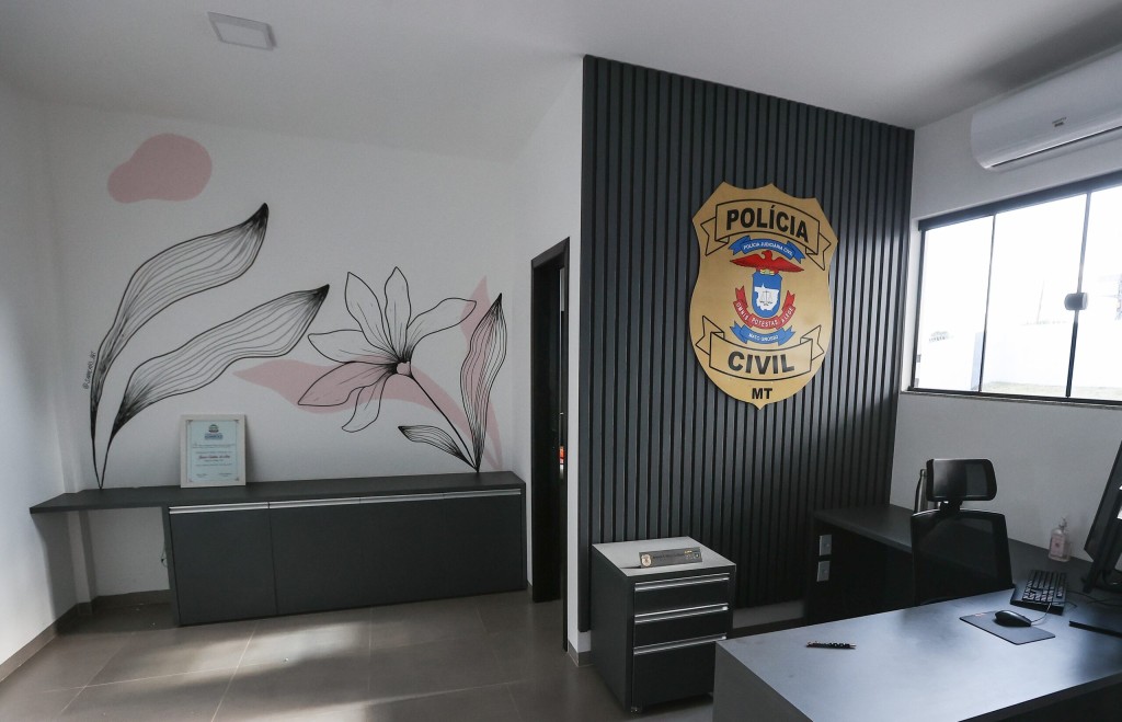 Polícia Civil cumpre em Sorriso prisão de homem investigado pelo estupro da filha e de outra criança Polícia Civil cumpre em Sorriso prisão de homem investigado pelo estupro da filha e de outra criança