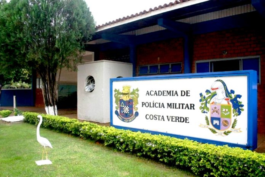 Polícia Militar realiza passagens de comando e troca de barretas de Curso de Formação de Oficiais em VG