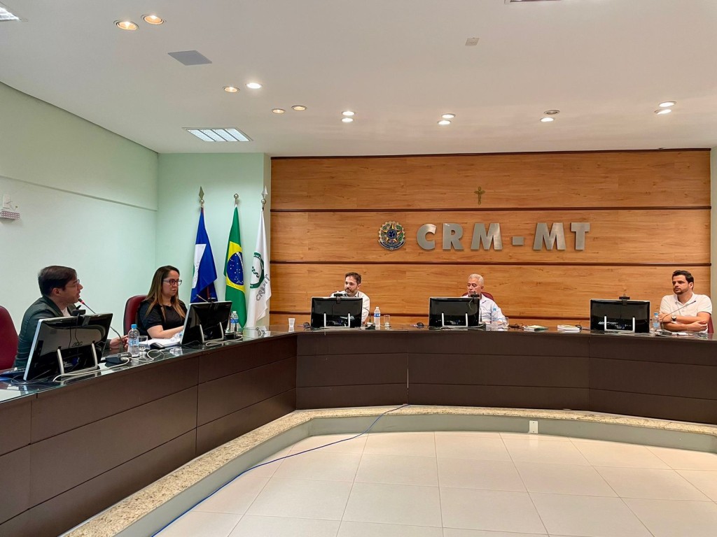 Em reunião com CRM, SES ressalta preocupação com superlotação de pronto atendimento do Hospital Estadual Santa Casa Em reunião com CRM, SES ressalta preocupação com superlotação de pronto atendimento do Hospital Estadual Santa Casa