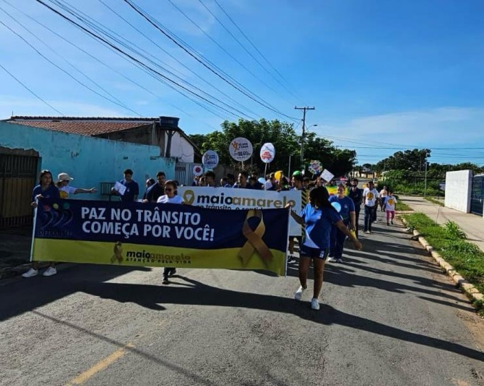 Detran-MT realiza ações educativas nas Escolas Estaduais Salim Felício e Rubens de Mendonça Detran-MT realiza ações educativas nas Escolas Estaduais Salim Felício e Rubens de Mendonça