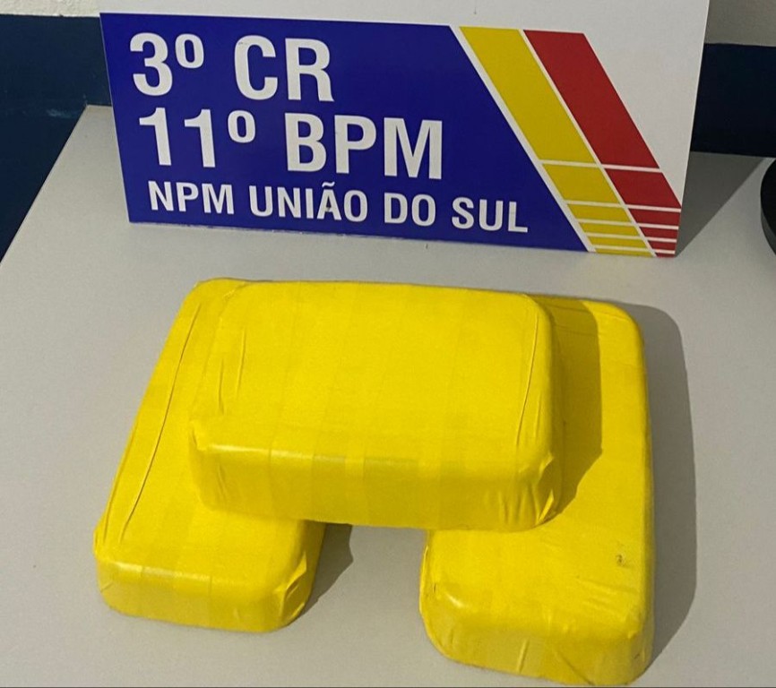 Homem é preso pela Polícia Militar com tabletes de cocaína em União do Sul Homem é preso pela Polícia Militar com tabletes de cocaína em União do Sul
