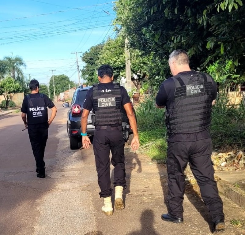 Polícia Civil cumpre 12 mandados contra organização criminosa em Barra do Garças Polícia Civil cumpre 12 mandados contra organização criminosa em Barra do Garças