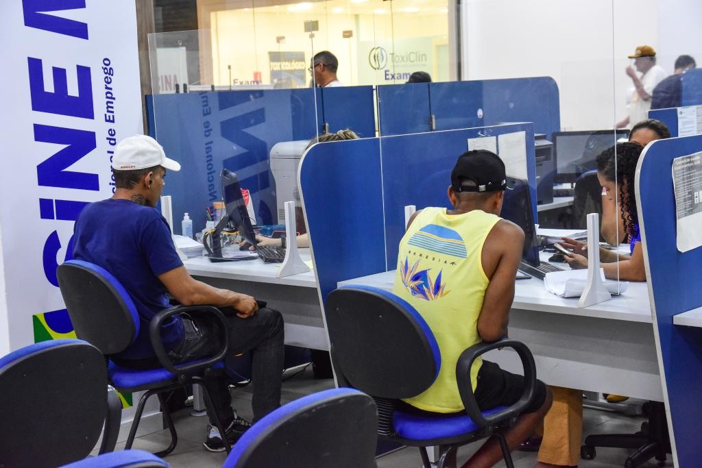 Sine-MT disponibiliza mais de 2,7 mil vagas de emprego nesta semana Sine-MT disponibiliza mais de 2,7 mil vagas de emprego nesta semana