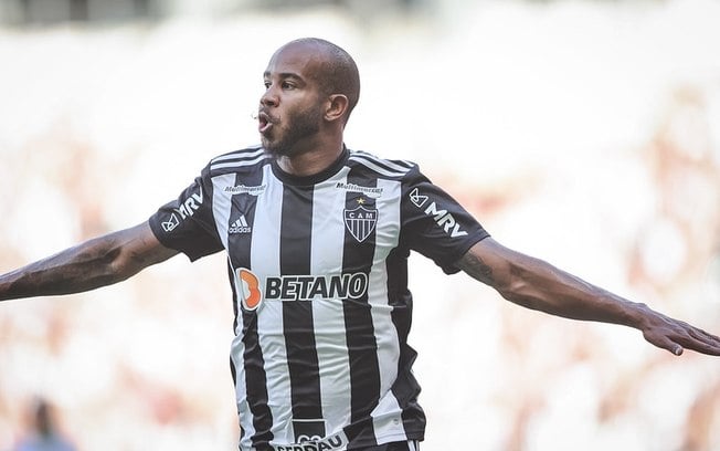 Santos anuncia a contratação de Patrick, ex Atlético-MG