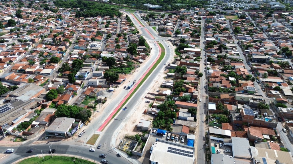 Obras na Avenida Parque do Barbado entram na fase final Obras na Avenida Parque do Barbado entram na fase final